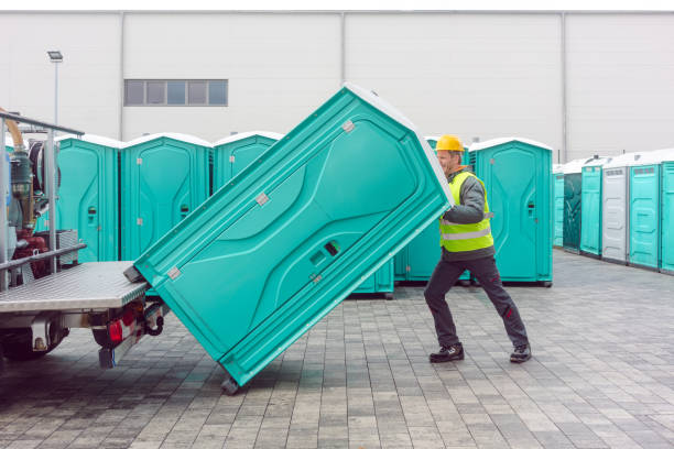 Portable Toilet Options We Offer in Bullhead City, AZ